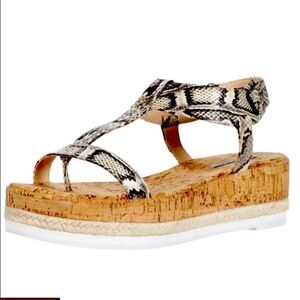 New PELLE MODA PILAR Platform Size 8.5 Snakeskin Sandals NWOB